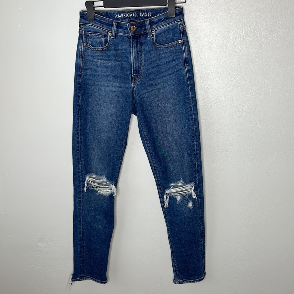 NWOT American Eagle Mom jeans - Picture 3 of 10